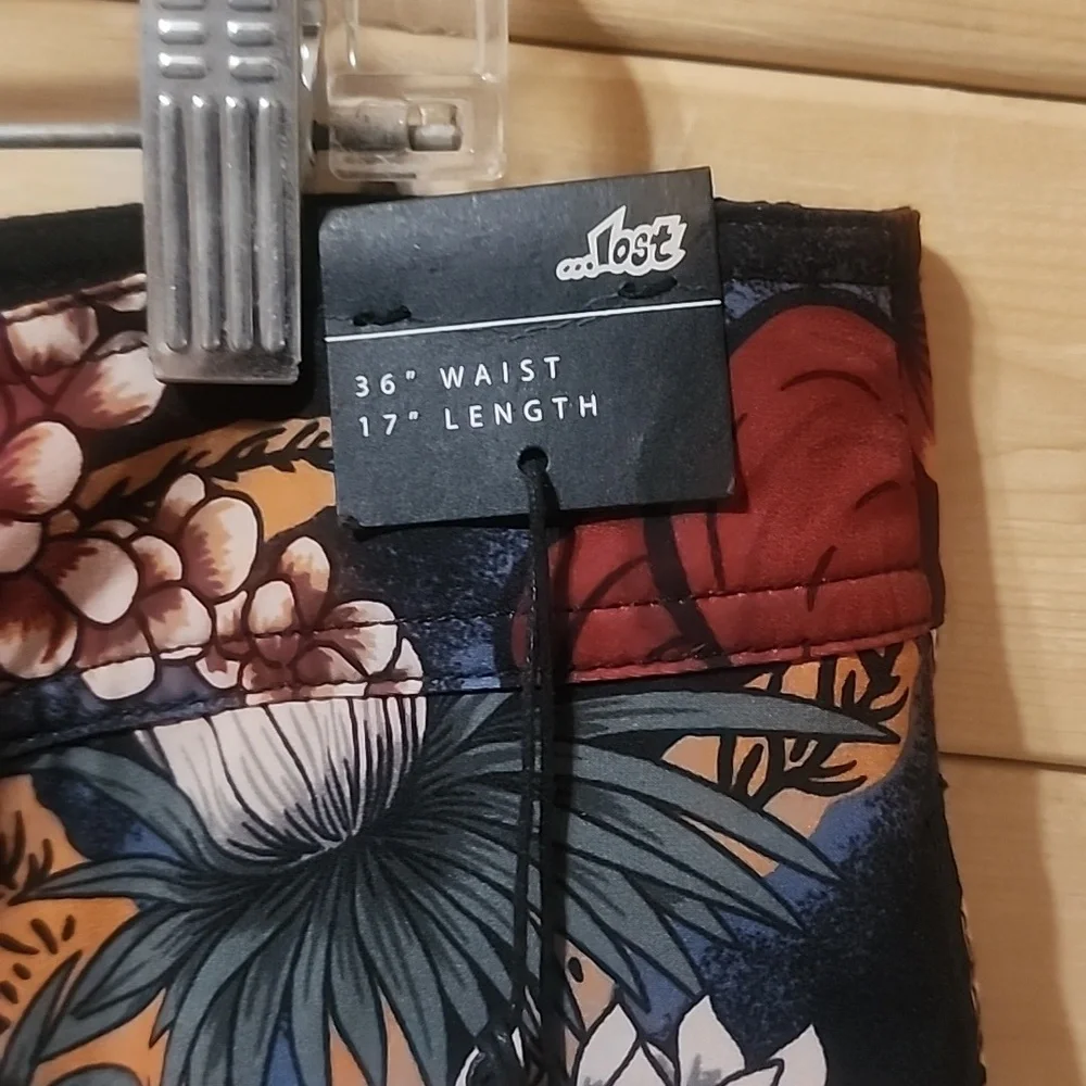 LOST Swim Trunks Boardshorts size36  NEW